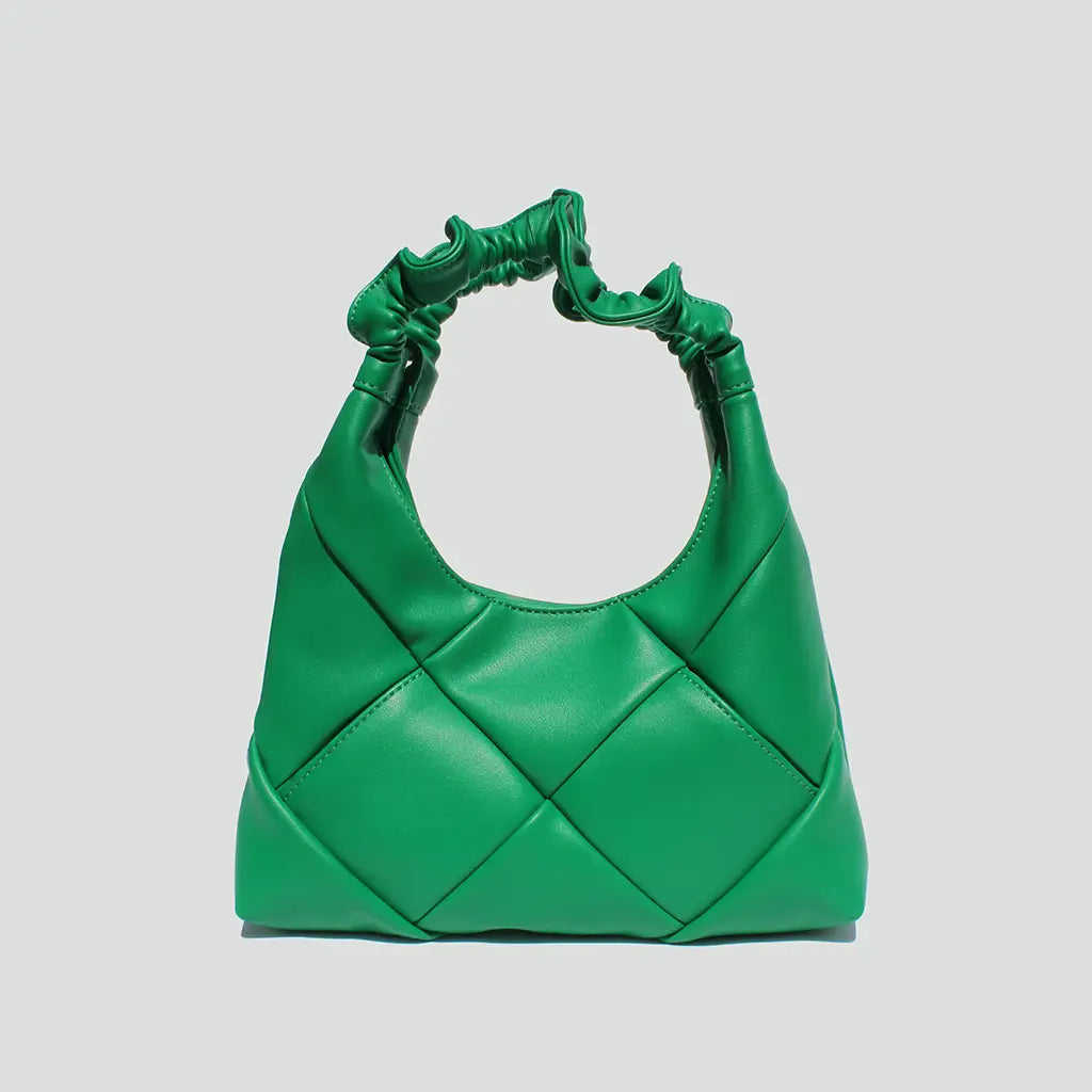 Queen Status Quilted Bag