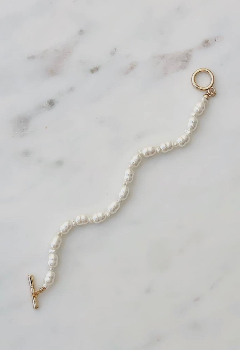 Pearl Girl Bracelet
